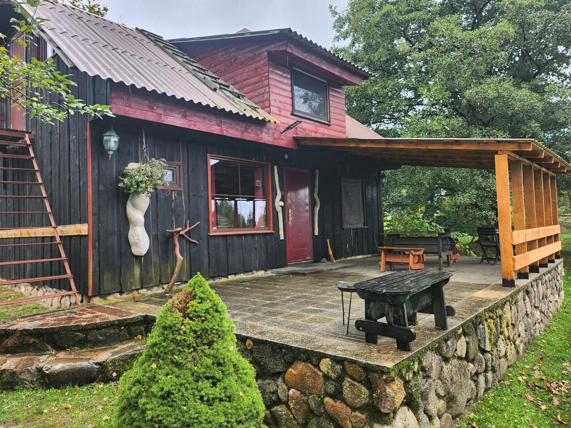 House In Nature วาเรนา ภายนอก รูปภาพ